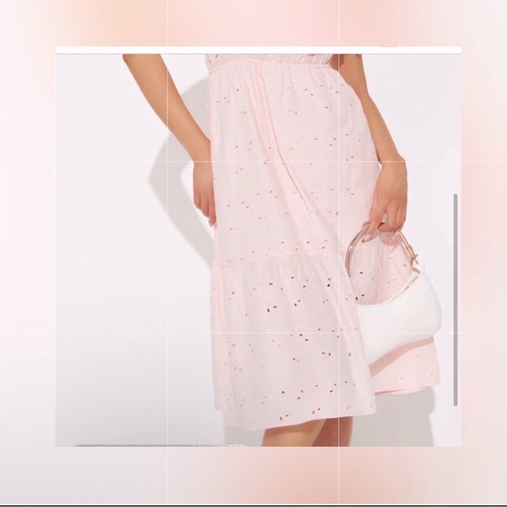๐Macys SoldOut Off-Shoulder Eyelet Midi Dress LightPink sizeM๐ - Picture 2 of 3